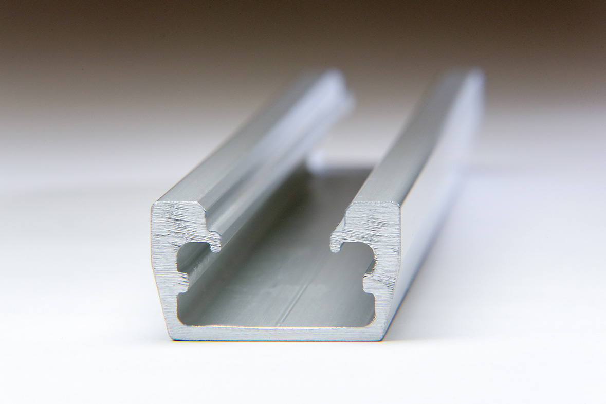 PAC STRUT PER INCH (USE CHANNEL NUTS 2023)