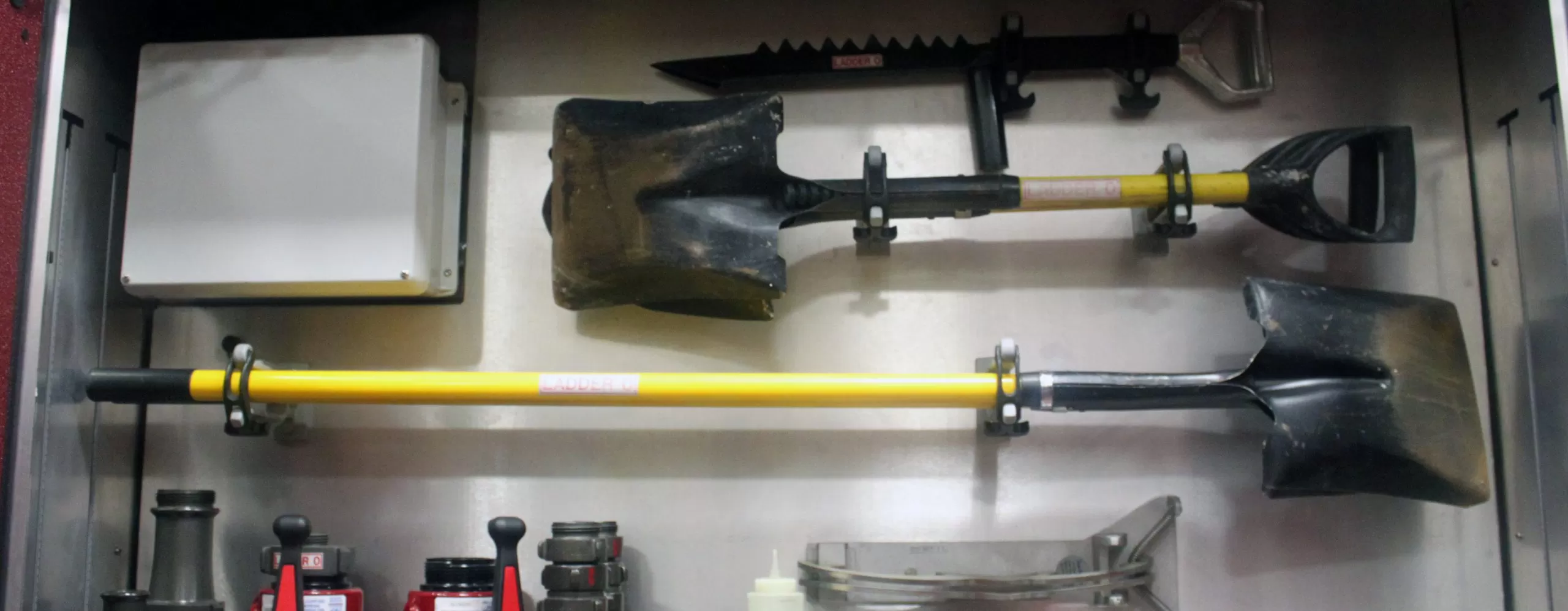 Horizontal bracket - Image 4