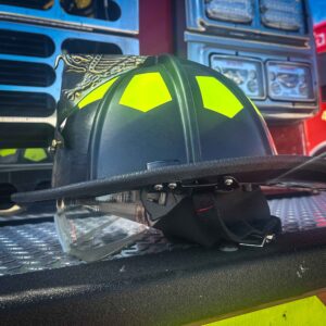 UST LW Black Helmet with Retrak Visor